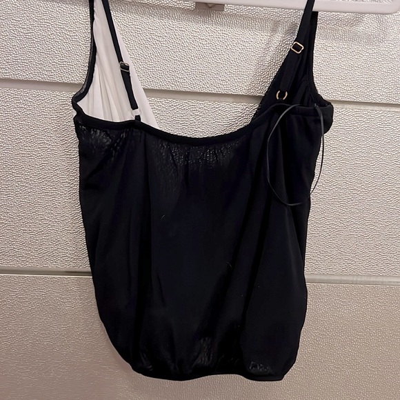 Bebe Crop Top - Picture 3 of 3